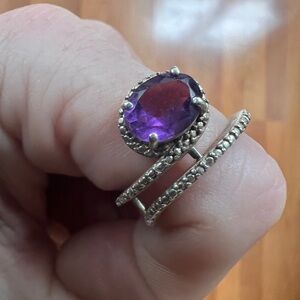 Silver amethyst ring size 5